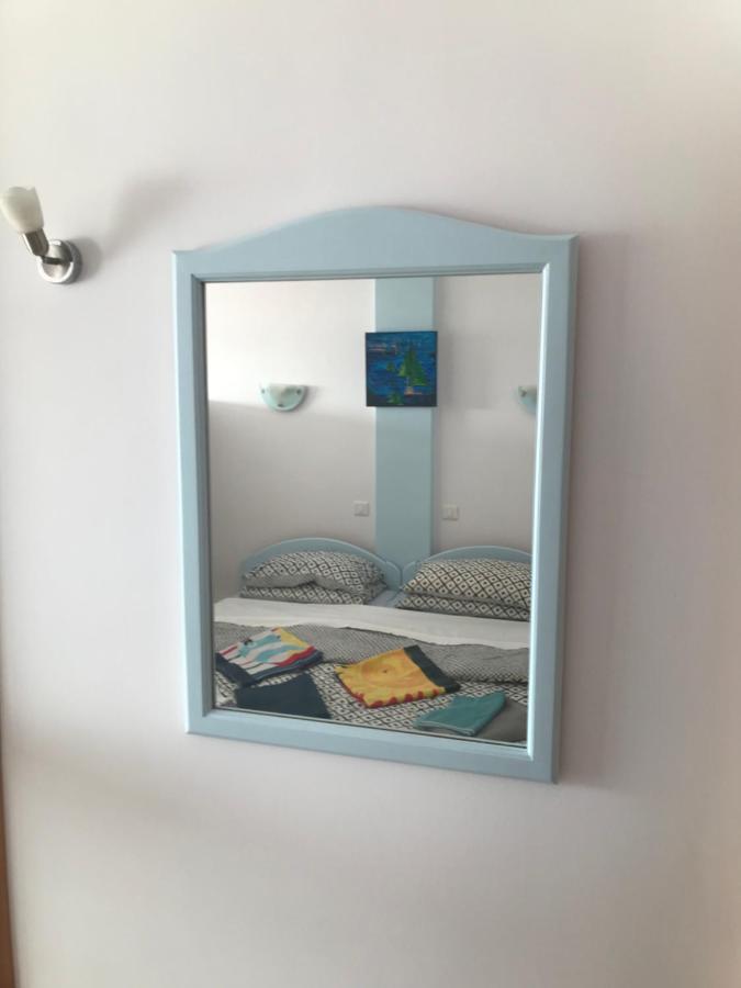 Yumbo Beach Apartment 2 With High Speed Free Internet San Bartolomé Exterior foto